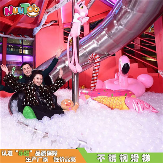 杭州西湖景區坡地不銹鋼滑梯_樂圖非標游樂設備
