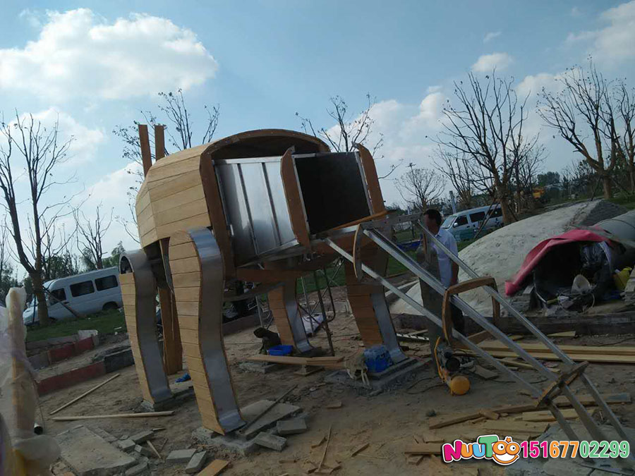 創建戶外兒童游樂園選購設備需要注意什么？