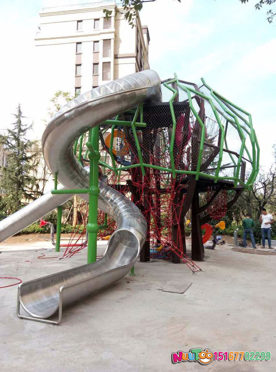 如何養護幼兒園戶外玩具？能使壽命更長久